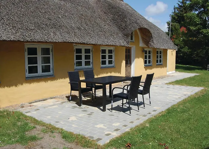 別荘 Three-bedroom In *