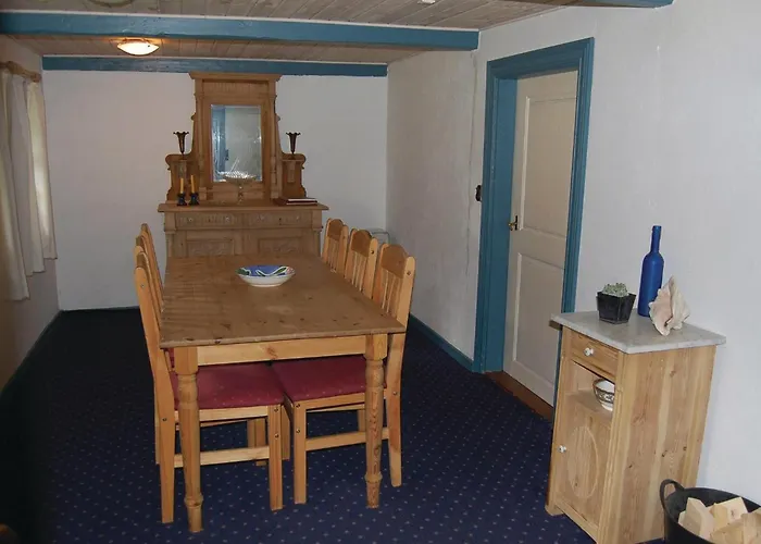 Three-bedroom In * ブラーバンド
